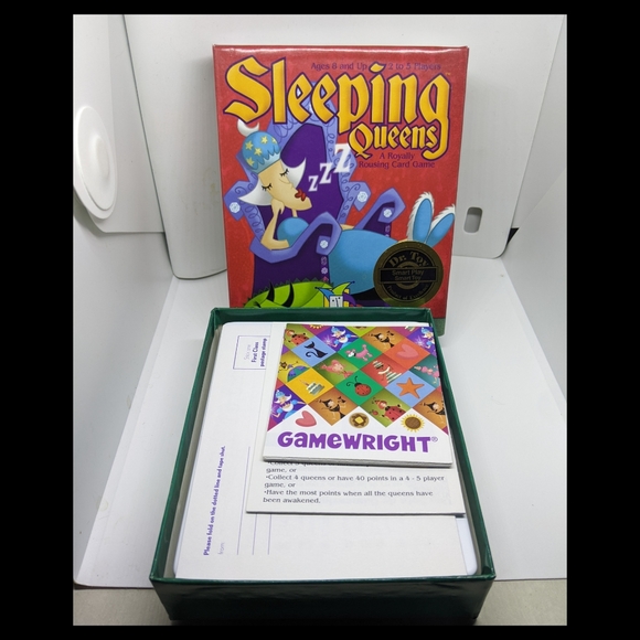 Sleeping Queens Card Game, 79 Cards, New in box cards still sealed in wrap - Picture 5 of 8